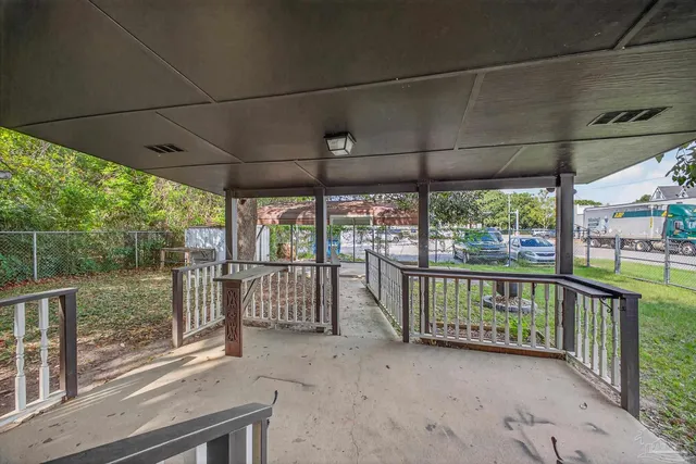 $209,600 | 2400 West Gadsden Street, Pensacola, FL 32505
