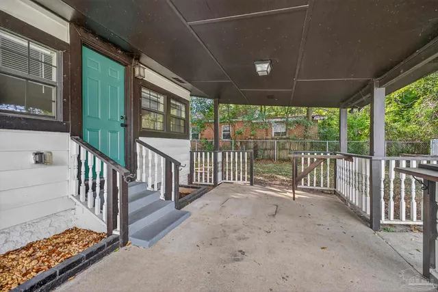 $209,600 | 2400 West Gadsden Street, Pensacola, FL 32505