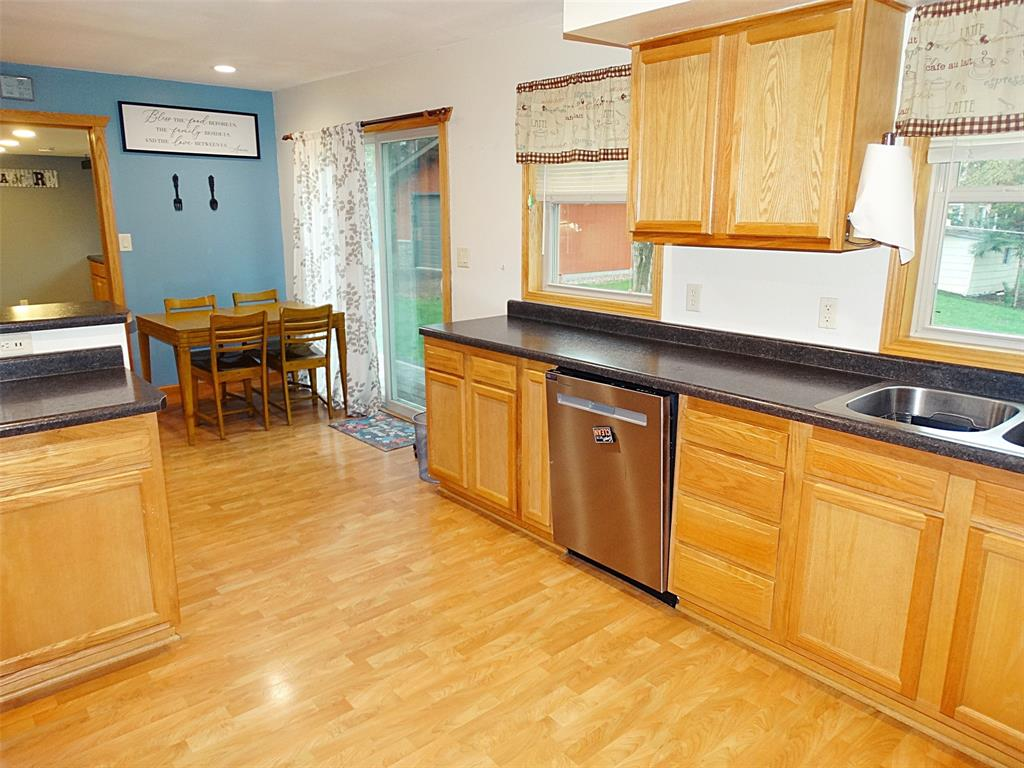 812 East Barker Street Rice Lake, WI 54868 - Photo 12 of 26