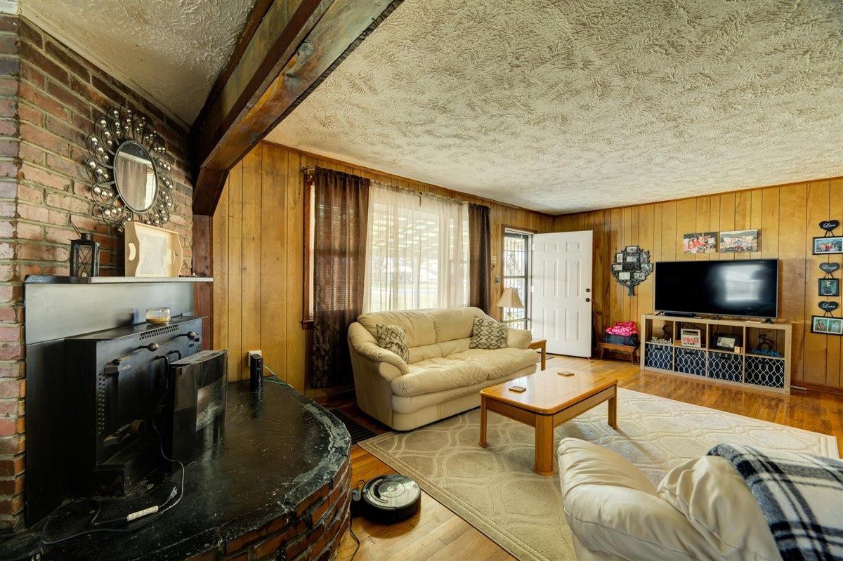 243 Davis Road Strawberry Plains, TN 37871 - Photo 8 of 30 Gallery Image 8