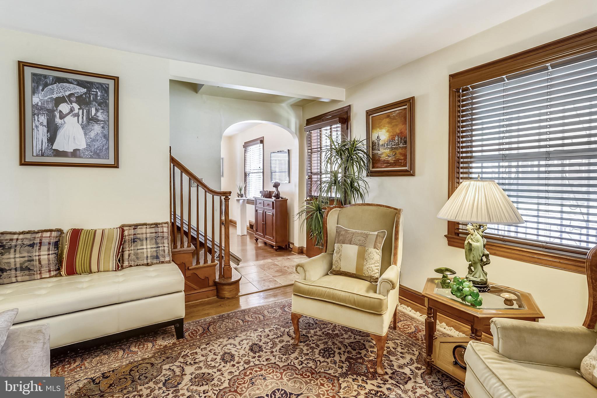 Main level Living rom