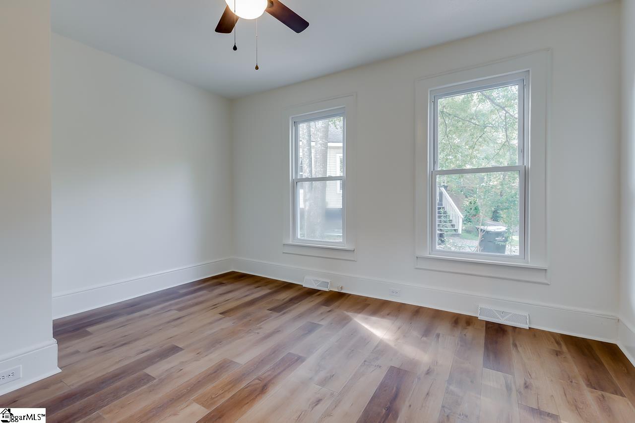 115 Ellison Circle Easley, SC 29640 - Photo 17 of 25 Gallery Image 17