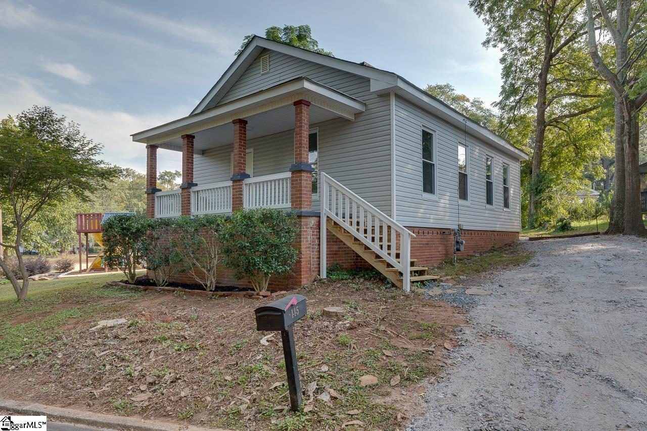 115 Ellison Circle Easley, SC 29640 - Photo 3 of 25 Gallery Image 3