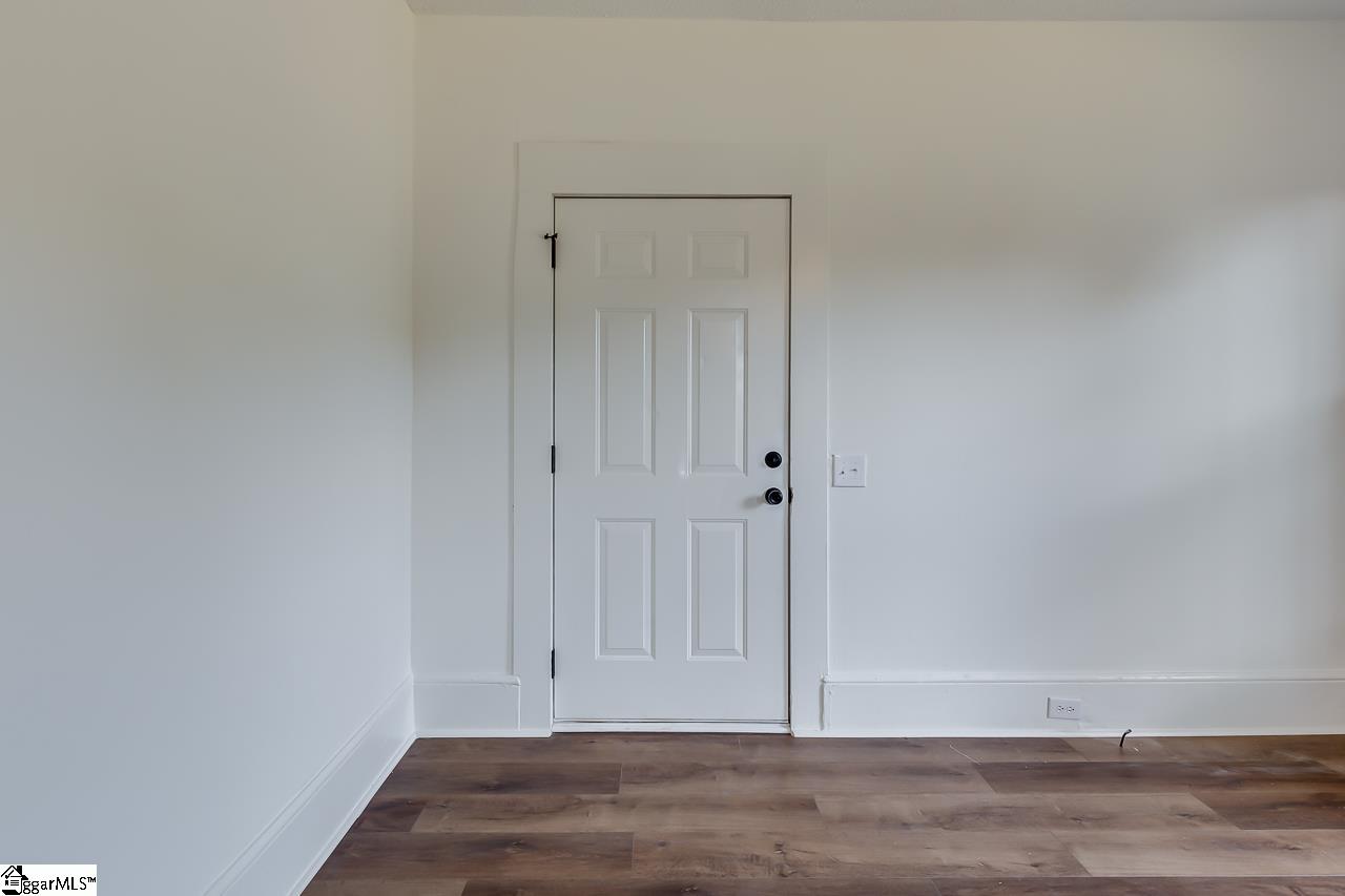 115 Ellison Circle Easley, SC 29640 - Photo 6 of 25 Gallery Image 6