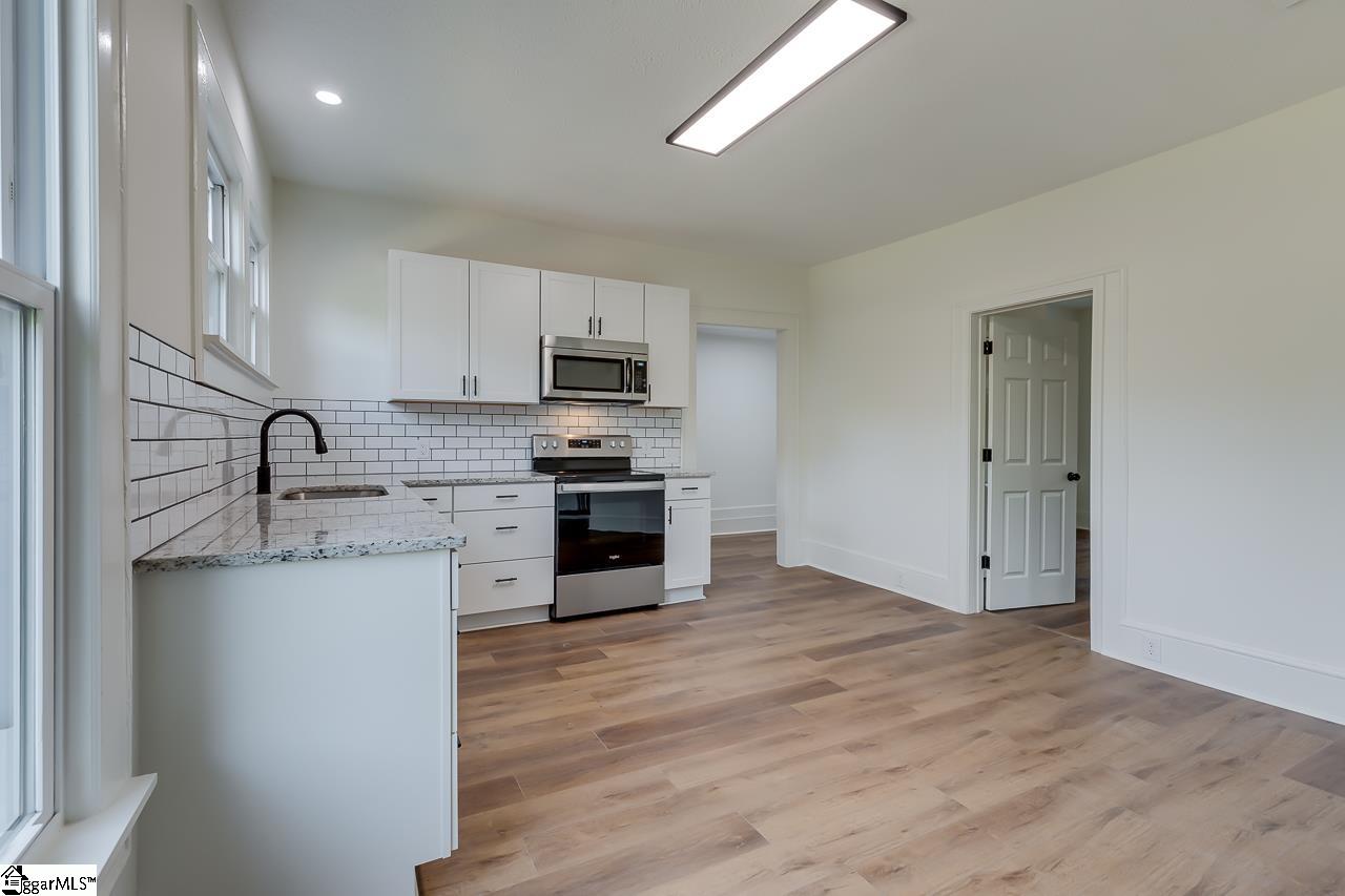 115 Ellison Circle Easley, SC 29640 - Photo 10 of 25 Gallery Image 10
