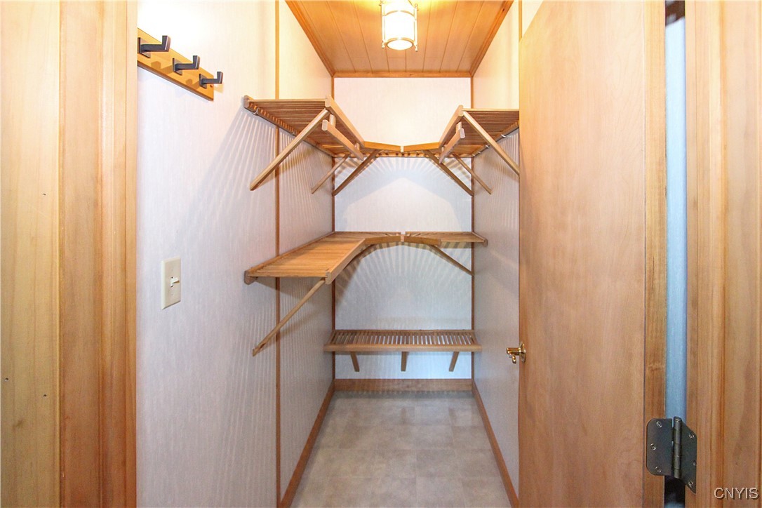 8 Vrooman Road Pitcairn, NY 13648 - Photo 14 of 37