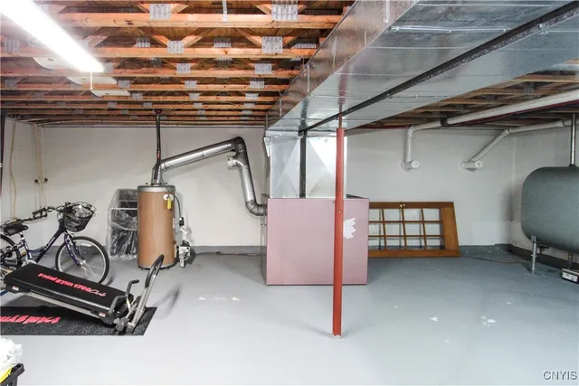 $299,900 | 8 Vrooman Road, Pitcairn, NY 13648