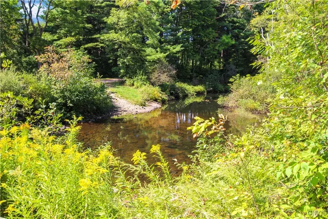 $299,900 | 8 Vrooman Road, Pitcairn, NY 13648