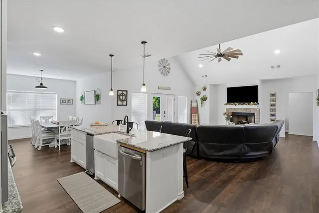 $850,000 | 13426 County Road 2728, Terrell, TX 75161