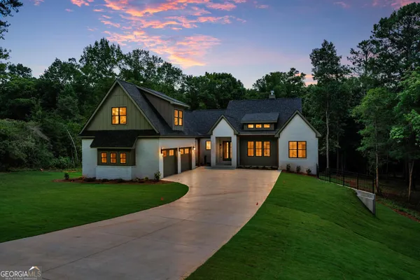$799,900 | 40 Laurel Ridge, Forsyth, GA 31029