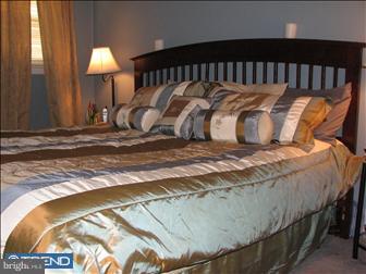 35 Sherbrooke Road Ewing, NJ 08638 - Photo 6 of 6 Bedroom - Main