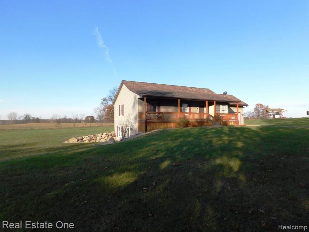 4222 Adams Road Stockbridge, MI 49285 - Photo 20 of 20 DSCN0084 - Copy.JPG