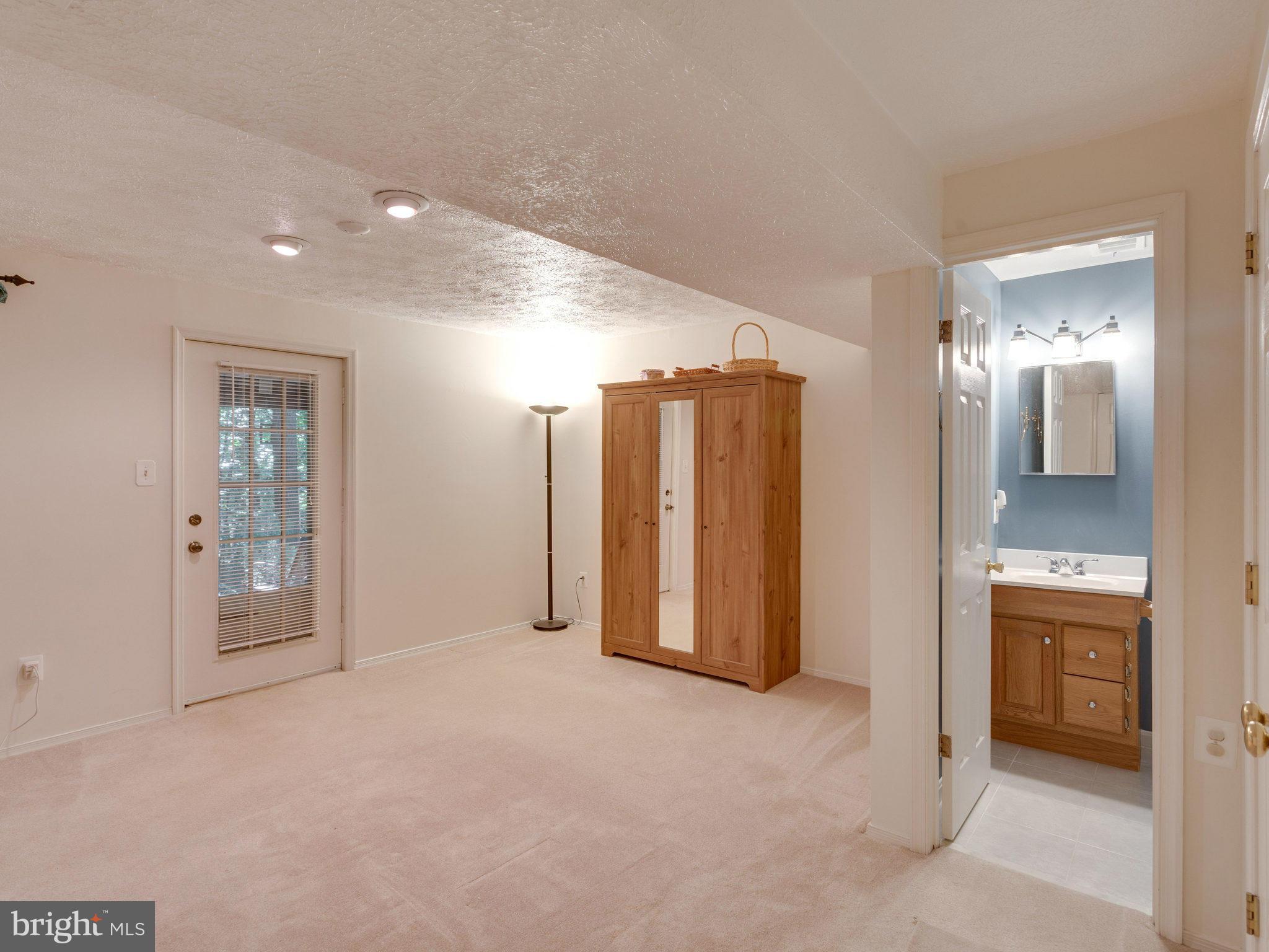 15237 Streamside Court Dumfries, VA 22025 - Photo 22 of 30 Basement