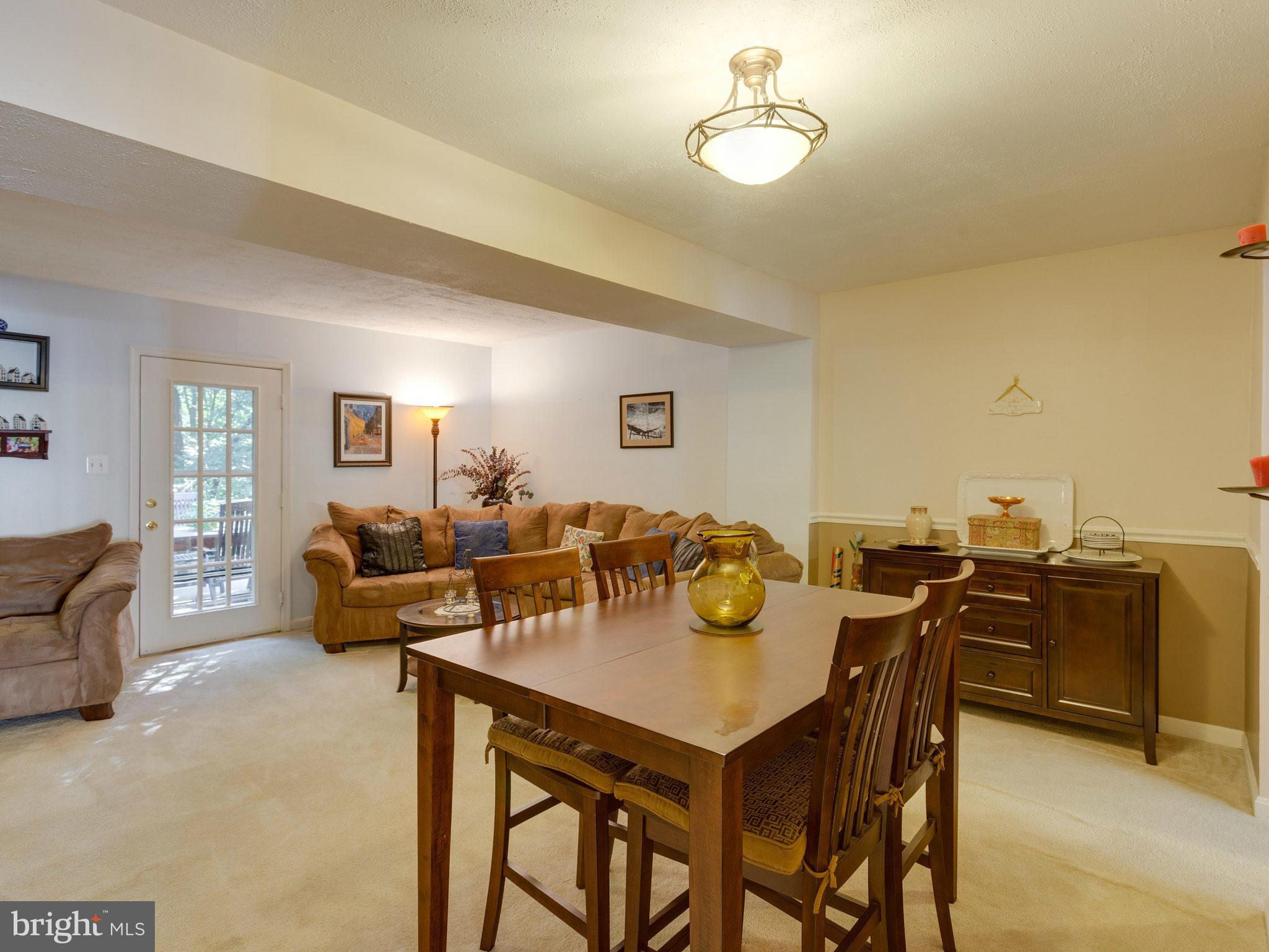 15237 Streamside Court Dumfries, VA 22025 - Photo 9 of 30 Dining Room