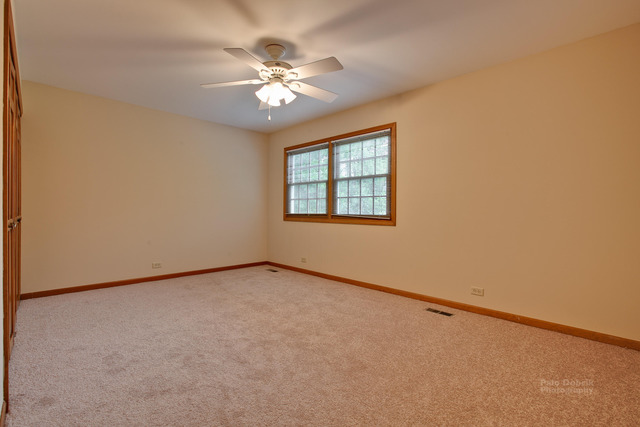 600 Old Hunt Road Fox River Grove, IL 60021 - Photo 16 of 24