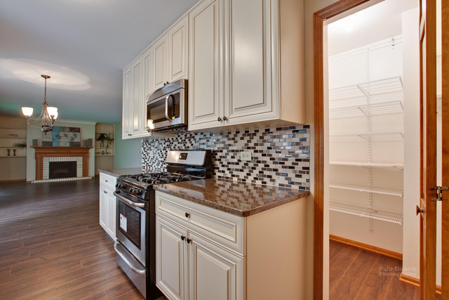 600 Old Hunt Road Fox River Grove, IL 60021 - Photo 6 of 24