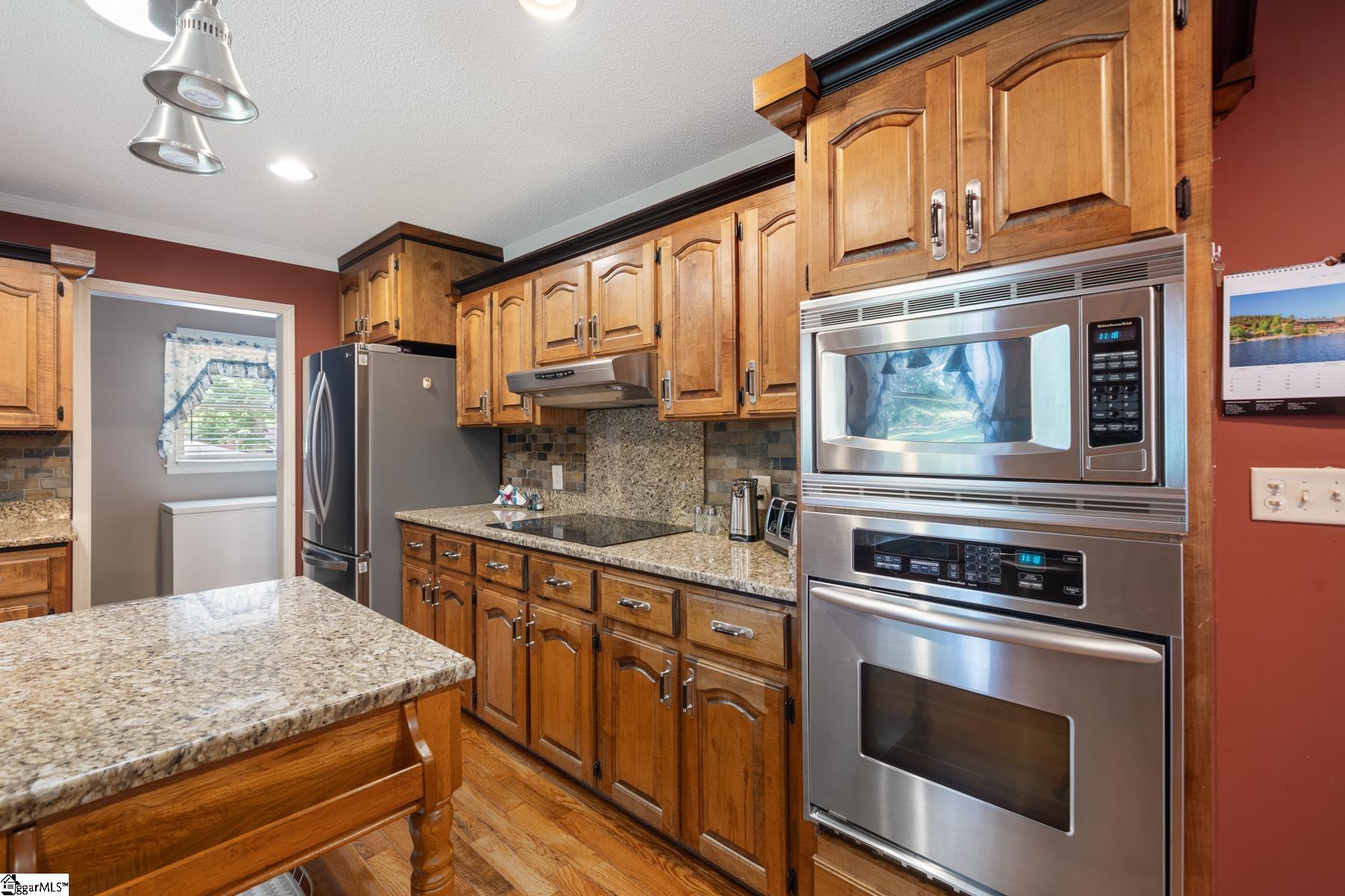 175 Brashears Road Campobello, SC 29322 - Photo 11 of 36