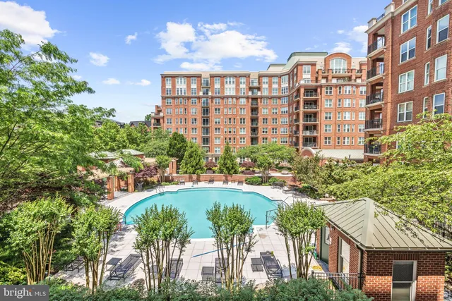 $1,400,000 | 12500 Park Potomac Avenue, Unit 801S, Potomac, MD 20854