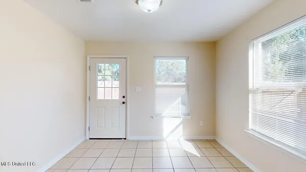 $1,895 | 394 Rosalie Maria Drive, Biloxi, MS 39531