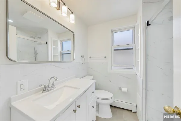 $3,000 | 27 Monsignor Owens Place, Unit 2, Nutley, NJ 07110