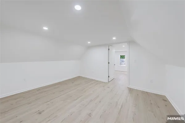 $3,000 | 27 Monsignor Owens Place, Unit 2, Nutley, NJ 07110