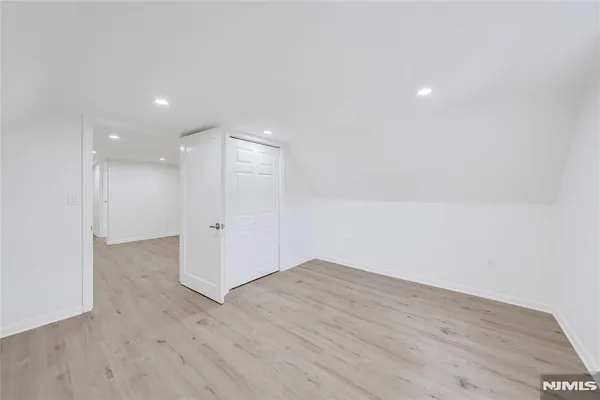 $3,000 | 27 Monsignor Owens Place, Unit 2, Nutley, NJ 07110