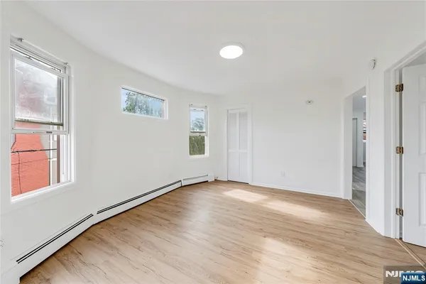 $3,000 | 27 Monsignor Owens Place, Unit 2, Nutley, NJ 07110