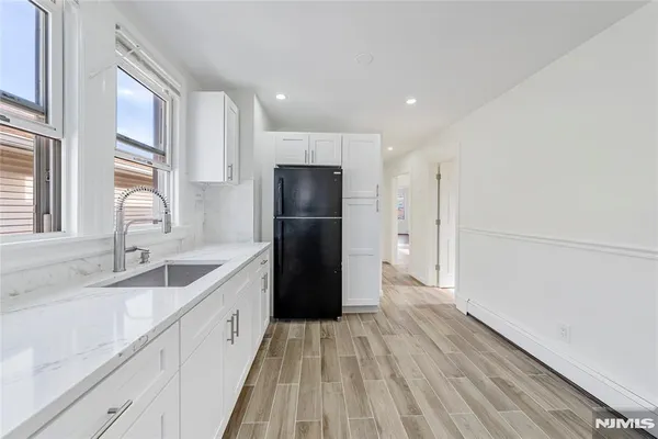 $3,000 | 27 Monsignor Owens Place, Unit 2, Nutley, NJ 07110