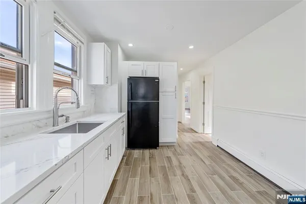 $3,000 | 27 Monsignor Owens Place, Unit 2, Nutley, NJ 07110