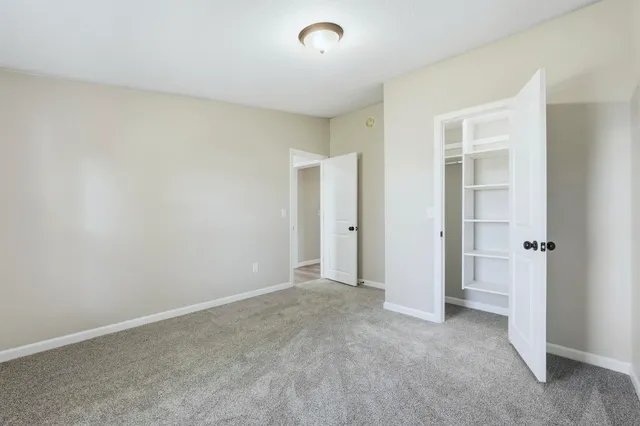 $204,900 | 406 West Lincoln Street, Ashley, IN 46705