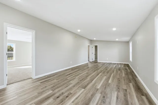 $204,900 | 406 West Lincoln Street, Ashley, IN 46705