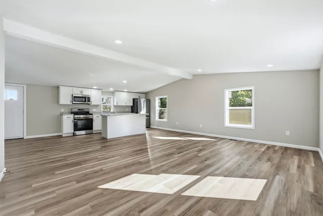 $204,900 | 406 West Lincoln Street, Ashley, IN 46705