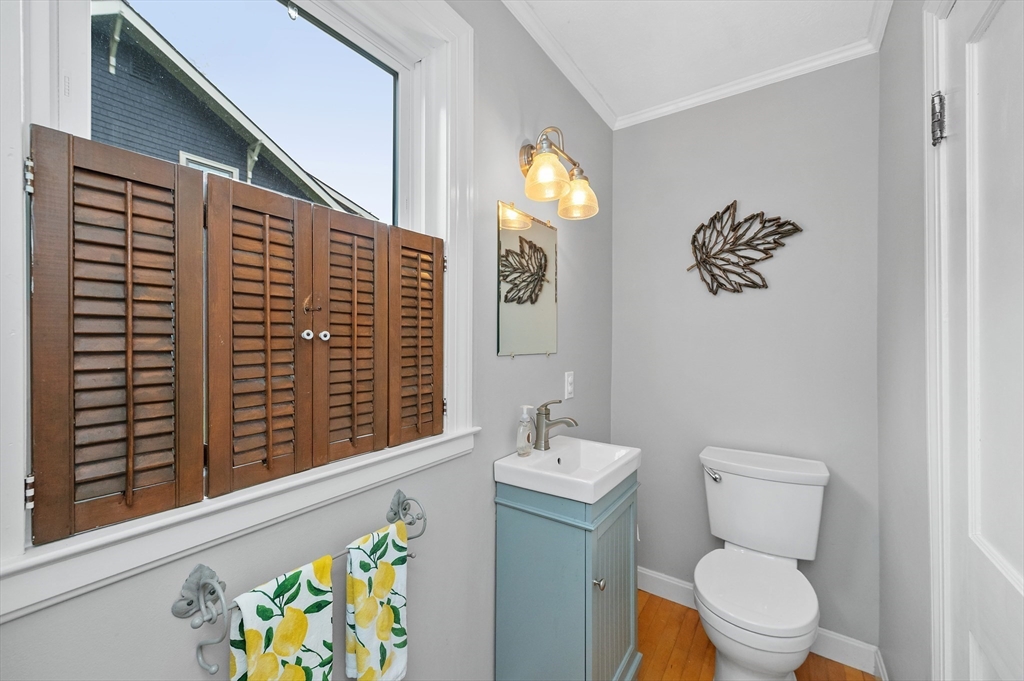12 Newton Road Haverhill, MA 01830 - Photo 25 of 34