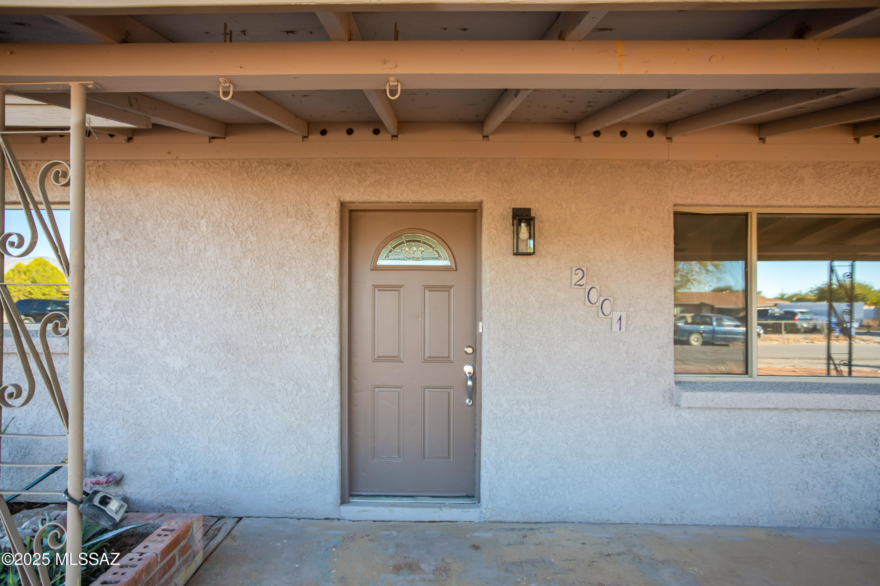 2001 West Spring Street Tucson, AZ 85745 - Photo 24 of 33 IMG_8700