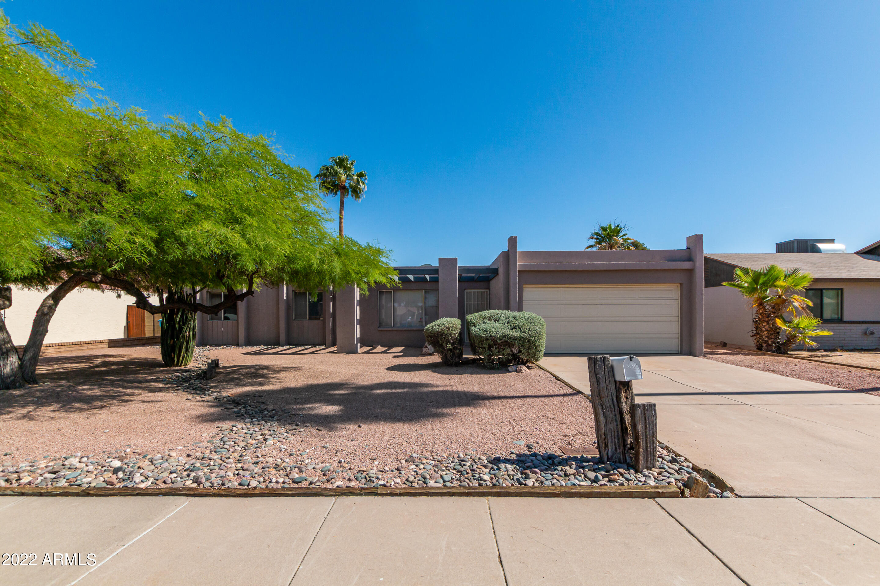 4101 West Yucca Street Phoenix, AZ 85029 - Photo 1 of 40