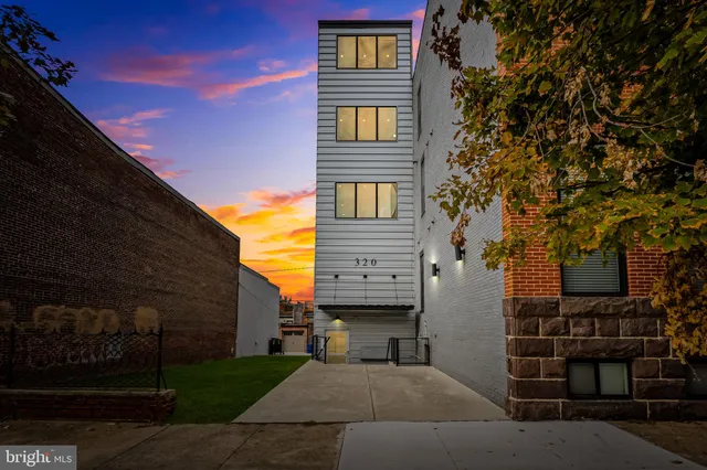 a house view with a outdoor space