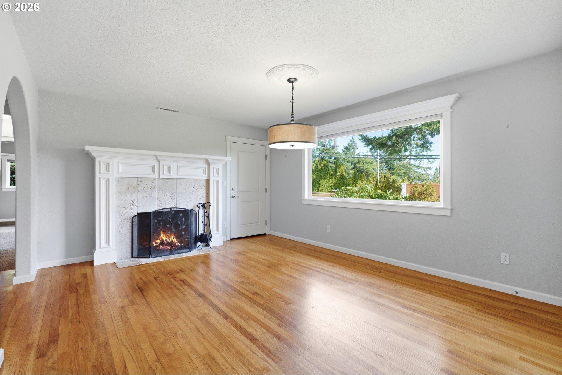 13166 Southeast Ridgecrest Road Happy Valley, OR 97086 - Photo 14 of 35 Gallery Image 14