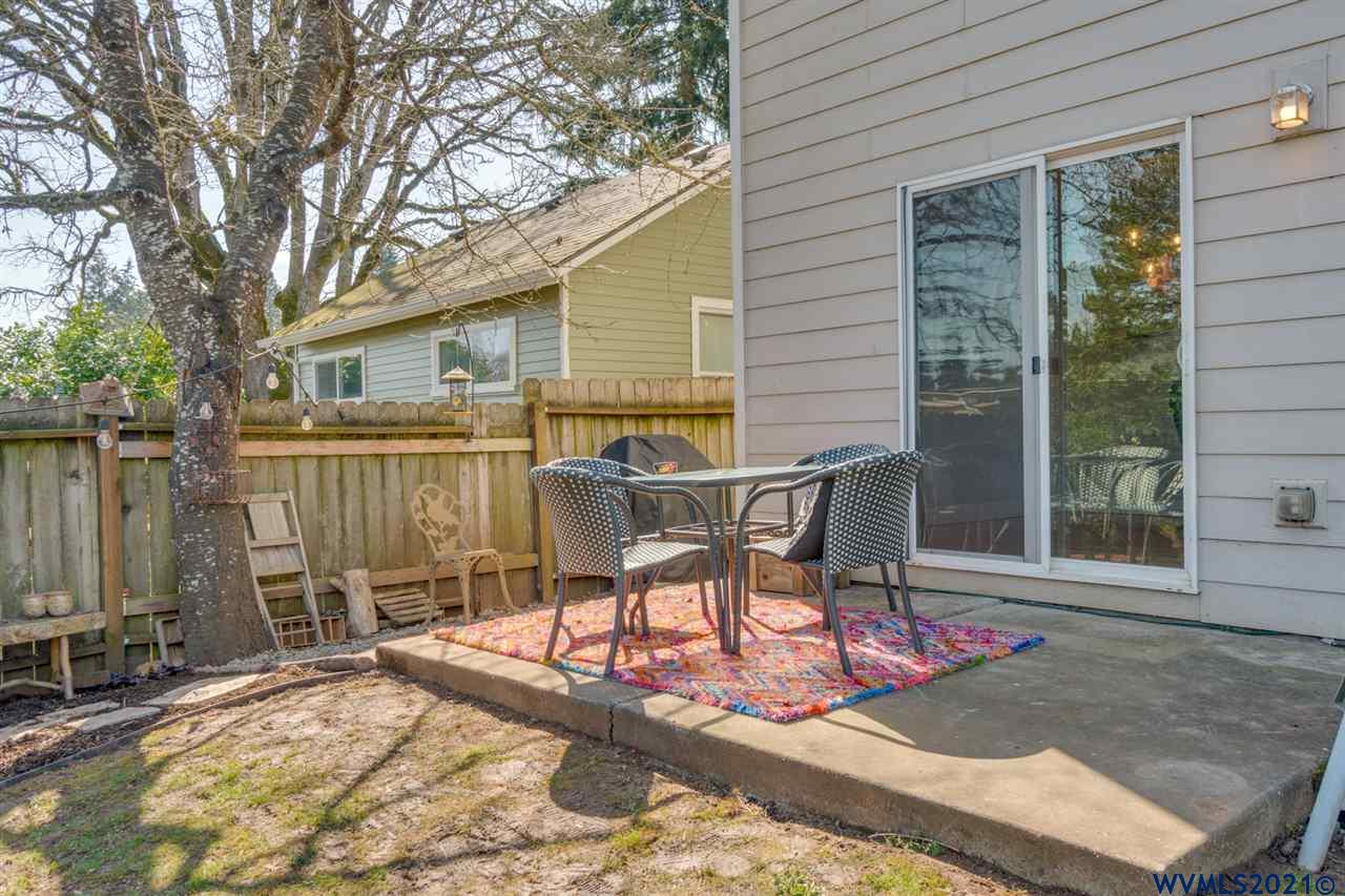 4008 Lone Oak Road Southeast Salem, OR 97302 - Photo 31 of 36 Gallery Image 31