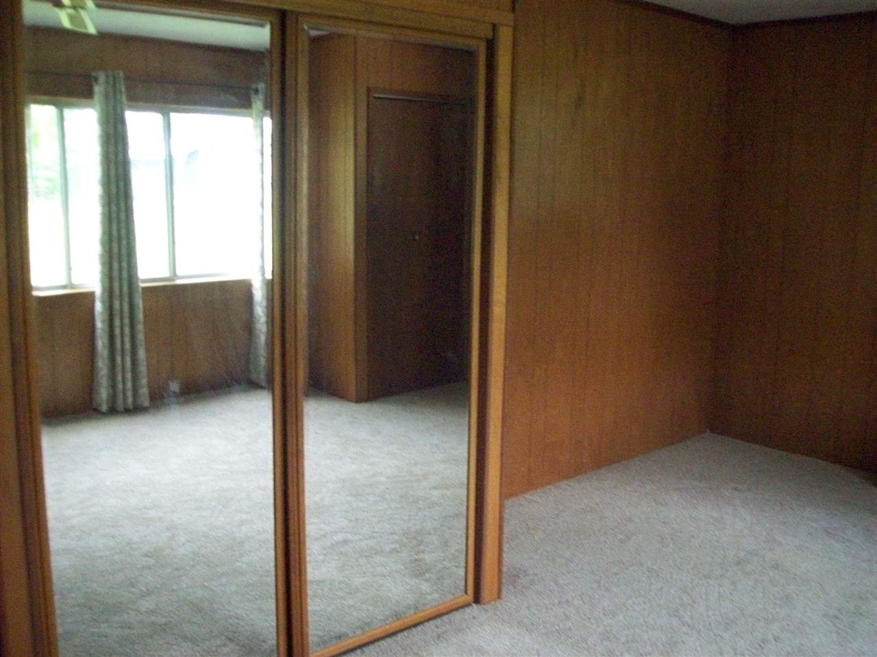 6033 Hopkins Road Flint, MI 48506 - Photo 22 of 29