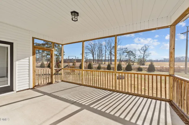 $368,000 | 45 Watersedge Lane, Smithfield, NC 27577