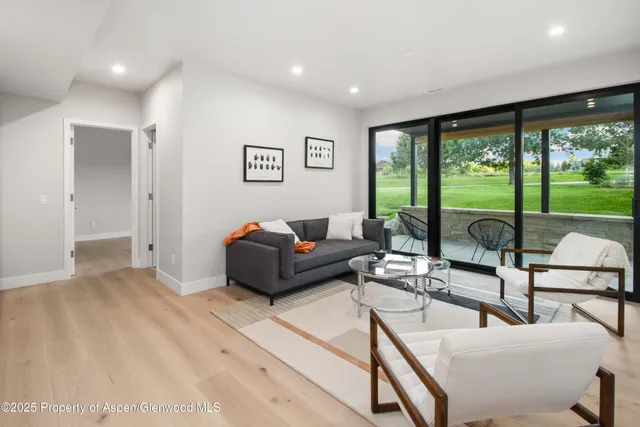 $3,995,000 | 719 Perry Ridge, Carbondale, CO 81623