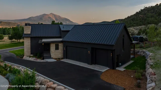 $3,995,000 | 719 Perry Ridge, Carbondale, CO 81623