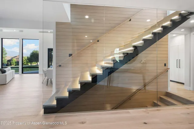 $3,995,000 | 719 Perry Ridge, Carbondale, CO 81623