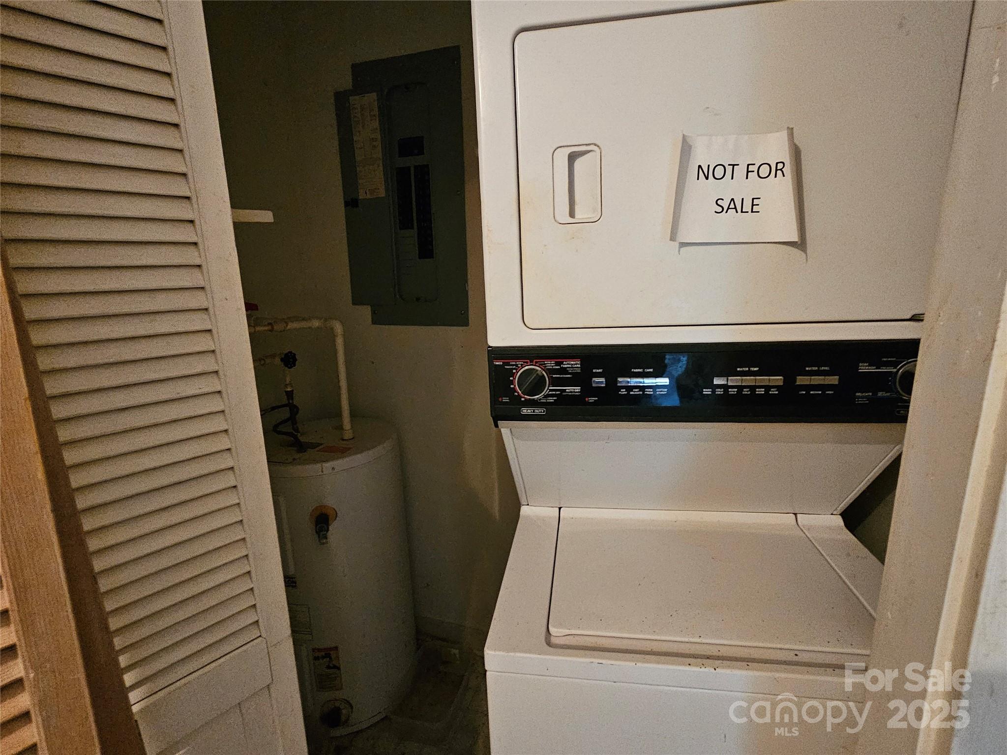 368 Settlemyre Road Morganton, NC 28655 - Photo 37 of 47 a close view of door