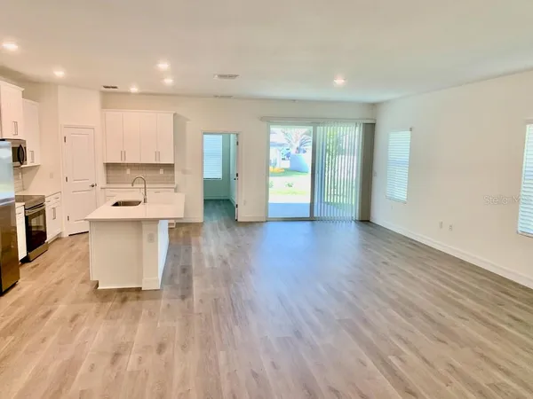 $2,400 | 21475 Seaton Avenue, Port Charlotte, FL 33954
