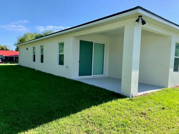 $2,400 | 21475 Seaton Avenue, Port Charlotte, FL 33954