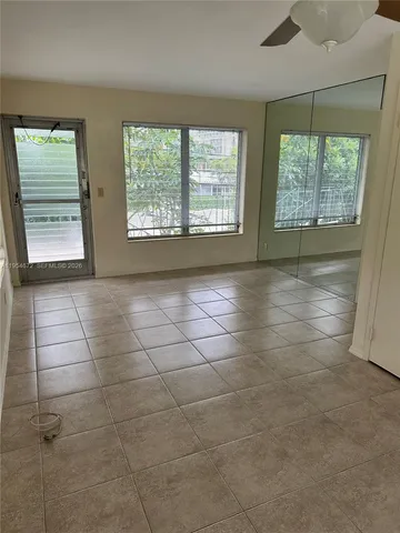 $1,300 | 2301 Northeast 2nd Street, Unit 18, Pompano Beach, FL 33062