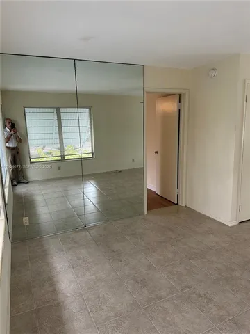 $1,300 | 2301 Northeast 2nd Street, Unit 18, Pompano Beach, FL 33062