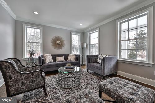 1045 Gypsy Hill Road Ambler, PA 19002 - Photo 4 of 52