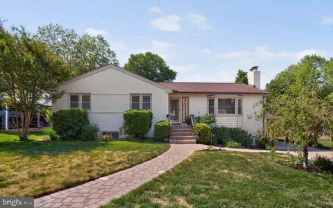 $1,195,000 | 4320 Loyola Avenue, Alexandria, VA 22304